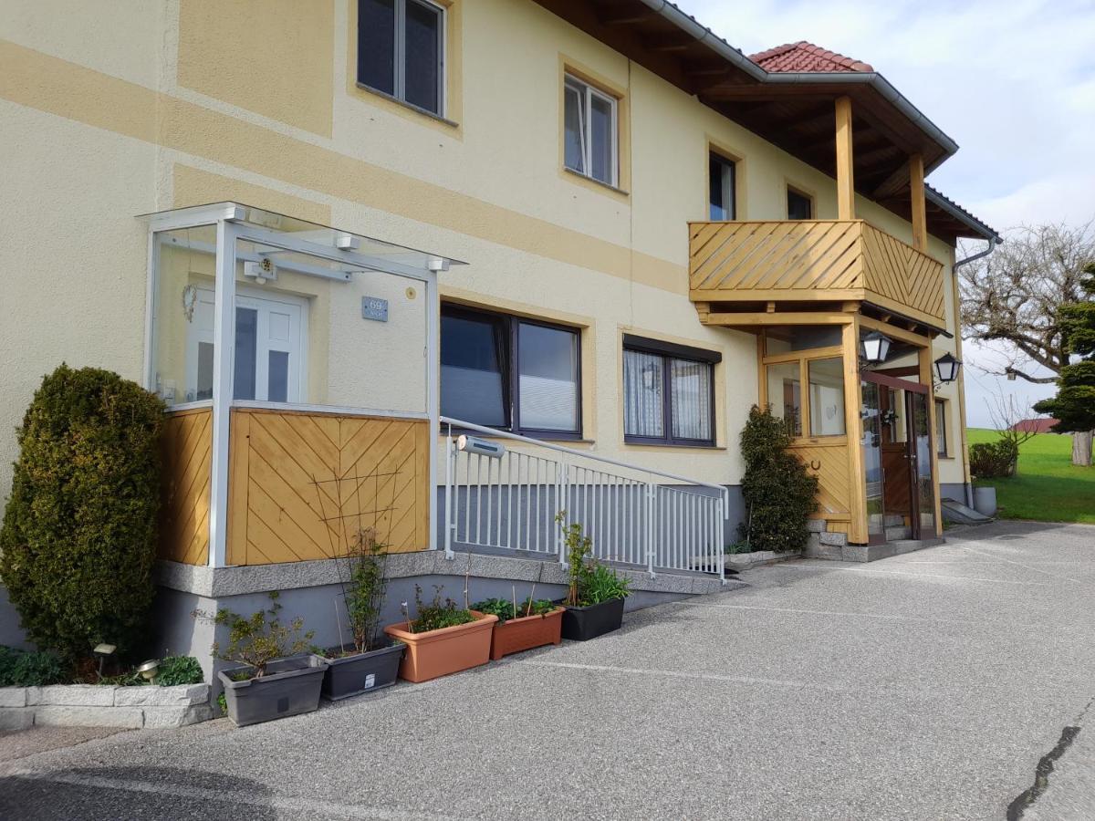 Finihaus Hotel Bad Zell Luaran gambar